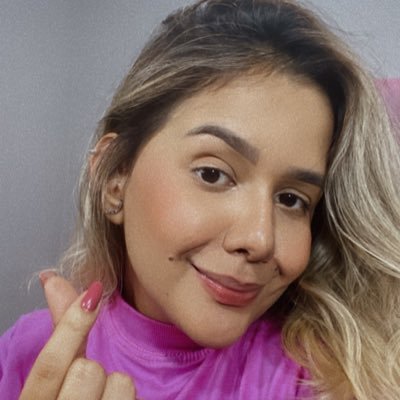 linda,gostosa e com transtornos mentais.