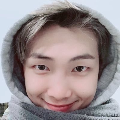 💫 I just wanna give you all the shoulders when you cry 💫
💫The Secret City Of The Swan {BTS||FF}💫
Fan account