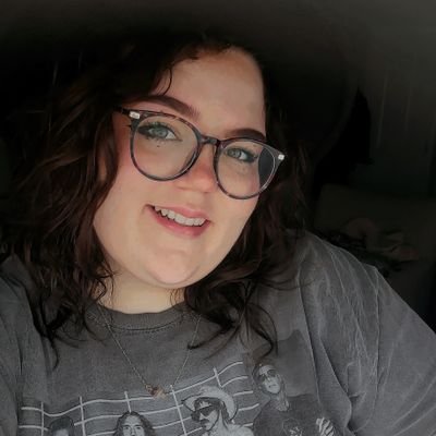 haley5kaiser's profile picture. TIKTOK: haleylint INSTA: haley5kaiser