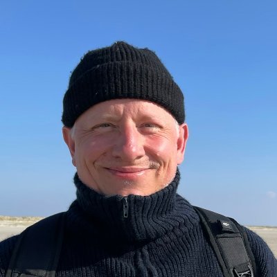 @tstuefe@fosstodon.org

JVM engineer at Red Hat. OpenJDK dev, Exil-Norddeutscher. 
Opinions are my own and do not reflect the opinions of my employer.