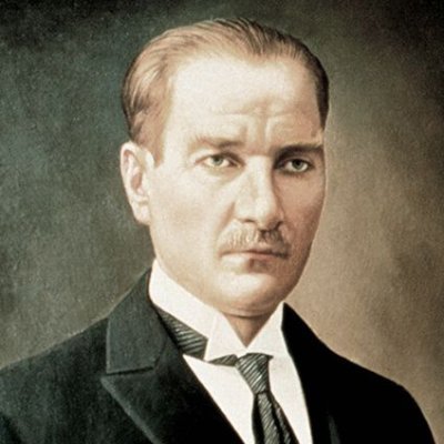 Atatürk  kırmızı çizgim- klasik musik- coffee- konyak- istavrit-  okyanus- futbol-moda-jazz