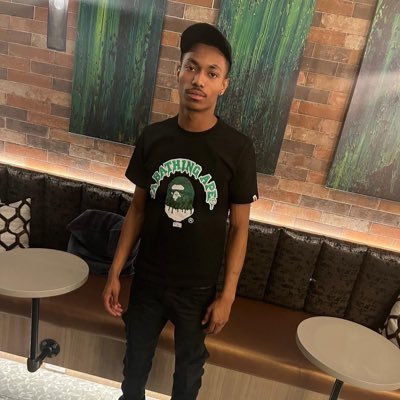 Karoni_i's profile picture. Central Michigan University 💛❤️ amosc @karoniiii