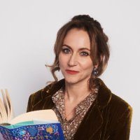 Allie Esiri, 365 Poems for Life (@allieesiri) 's Twitter Profile