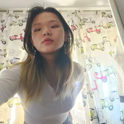 sunshinee_lyy's profile picture. mellifluous 💫
📚UPM_Matemáticas e Informática