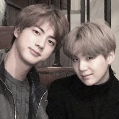 yoonjin’s forever girl┊아포방포⁷ ┊d-day 🇸🇬 06/23, hots 🇵🇭 04/24