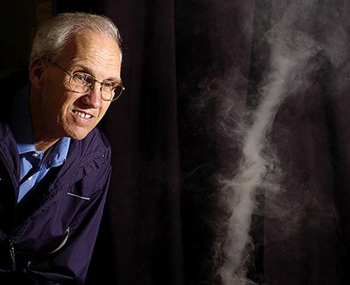 Inventor of Atmospheric Vortex Engine #AVE. 10 peer review articles. Featured in: Economist, National Geographic, The Atlantic, ExxonMobil/Imperial Oil Review.