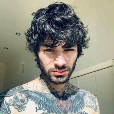 _lomlhrry's profile picture. i miss harry and louis.