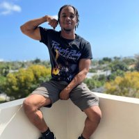 Hez (@_hez25) 's Twitter Profile