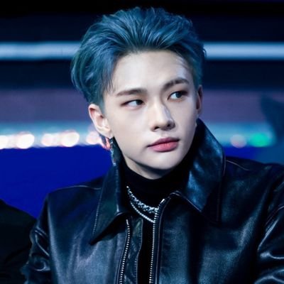 180_909's profile picture. 