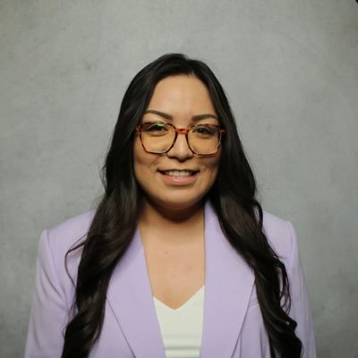 Latina, first-gen public health student at UTEP. Advocate for walkable communities, health equity, social justice, and empowering others. Tweets are my own.
