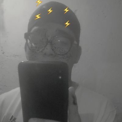 EElrobalolis's profile picture. 