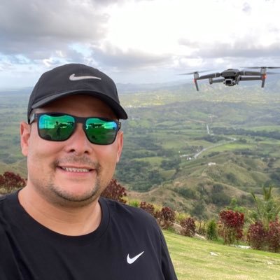 📷 Staff Photographer @TB_Times 😎 👨‍👩‍👦‍👦 Dad & Husband 💰 Business Owner🛸 Drone Pilot 🐕 Dog Lover.