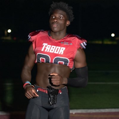 Tabor Academy C/o '23 |6'4 205| WR/OLB| 6'7 Wingspan |4.59 40yd |3 Sport Athlete 🏈 🏀 🏃‍♂️