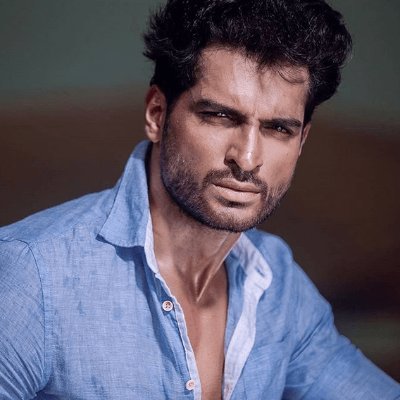 _SinghRana_'s profile picture. 💪 Gym Rat | 🪖 Army Brat | 🏍️ Speed Lover | 💯 Discipline is My DNA | Trained by life, built in the gym, raised with honor.
