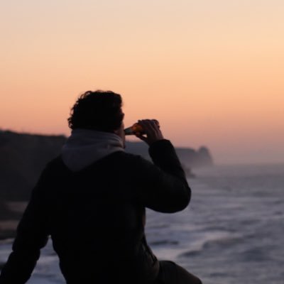 Nave3spacial's profile picture. 