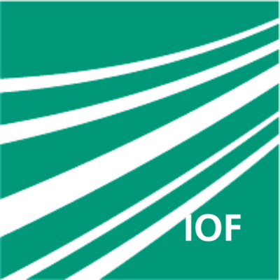 Das Fraunhofer IOF entwickelt innovative optische Systeme und umfasst dabei die gesamte photonische Prozesskette vom Systemdesign bis zur Herstellung.