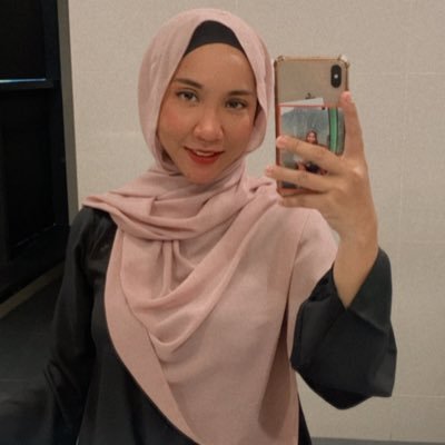 IG Shop : @anyshopestore | Mommy of Three Princess | 28 | KUL - PNG | Instagram & TikTok : azreena_natasha 🌹