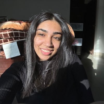 AaliyaaCh's profile picture. 