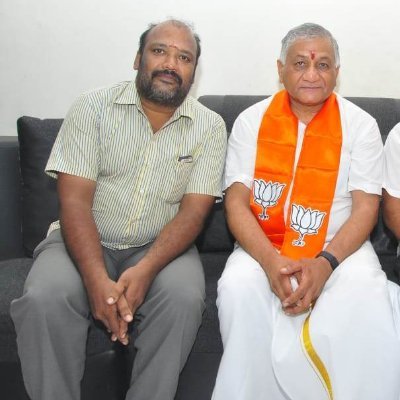 IT & SM VICE PRESIDENT THIRUPATTUR DISTRICT
//
மாவட்ட துணை தலைவர்
தகவல் தொழில்நுட்பம் மற்றும் சமூக ஊடக பிரிவு
திருப்பத்தூர் மாவட்டம்