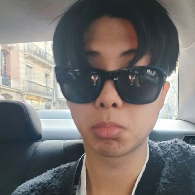 ★ . . . seokjin's https://t.co/DUN64mqonE she her.