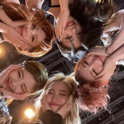 https://t.co/j3RIYKIBDd #ITZY #있지 #MIDZY #믿지 #YEJI #예지 #LIA #리아 #RYUJIN #류진 #CHAERYEONG #채령 #YUNA #유나