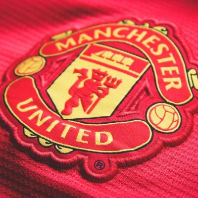 ĐŲŔBÄÑ🔥WhatAlotWeGot♧SAGITTARIUS♨MUFC4LIFE💯 ❤FATHER TO KIARA♡❤ JESUS IS WITH ME FOREVER🕆 DOLPHINS/SHARKS /MAN UTD 🏏🏉⚽🏎 ROMAN Catholic / @NoJokesComedy