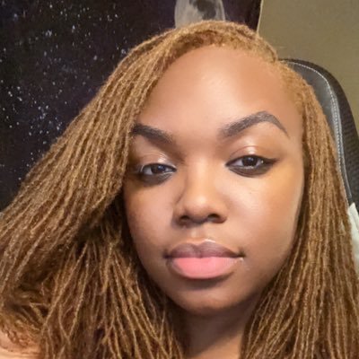 Purpl3_SuMMer's profile picture. 