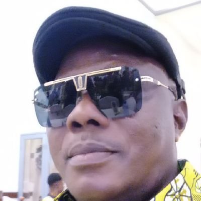 GuylainTshiong1's profile picture. Ingénieur en génie mécanique