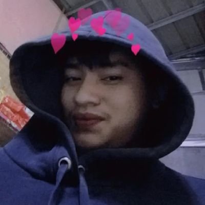 Sa aking pagbukas ng panibagongpahina handang sumaya kahit ako lang mag isa.🍀