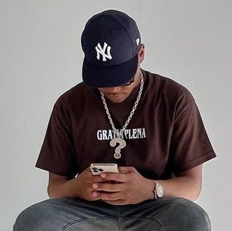 abdeltwts's profile picture. prenez pas mes tweets au sérieux