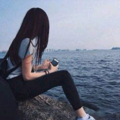 YesicaGasparfl2's profile picture. 