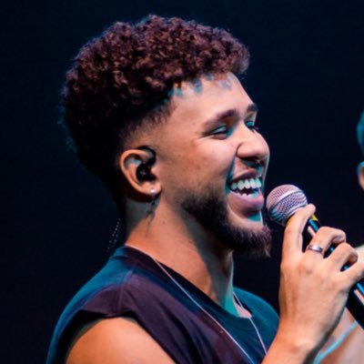 rhuanandre's profile picture. Compositor | Intérprete 💡 | Integrante do grupo @rdnreisdanoite insta: @rhuanandre https://t.co/NFYSNnG8ET