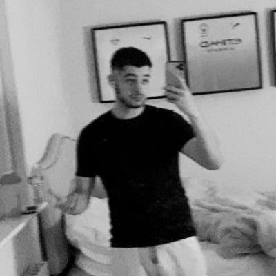 Maxdarcy09's profile picture. 🇹🇷🇨🇾🏴󠁧󠁢󠁥󠁮󠁧󠁿 | FGR💚🖤 | MCFC 💙🤍 | 21 |