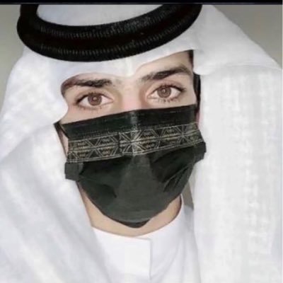 اي والله ان الزمن غير عناويني ماعدت انا الاولي ياوقتي التالي  اول ليا رحت ادور من يخاويني واليوم ما ادور الا السجه لحالي