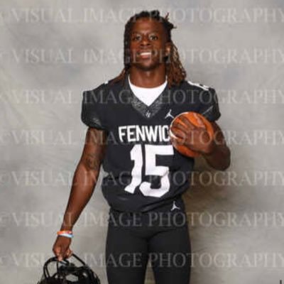 ‘24 DB/RB 🎓FENWICK Donnell French “Flocko” l5’10 165 lbs| varsity Football, wrestling,track and field Starter 2021 5A State Champion