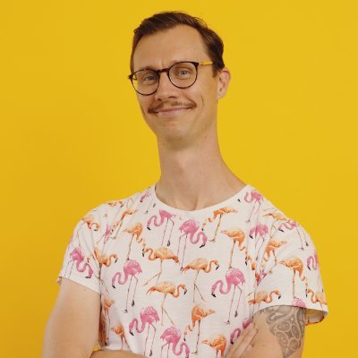 Musician / Economist / Creative Producer / Schemer. Mainly 🇦🇺 and 🇮🇩. Punk, gamelan, synthy-weirdness, and all the crossovers. He/him/Mas/Maun.
