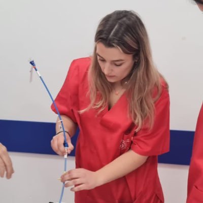 Especialista A. Digestivo 🏥 Premio mejor trayectoria investigadora residentes HUJE 2023🥇Experto en Endoscopia Digestiva Avanzada y máster Hepatología 👩🏼⚕️