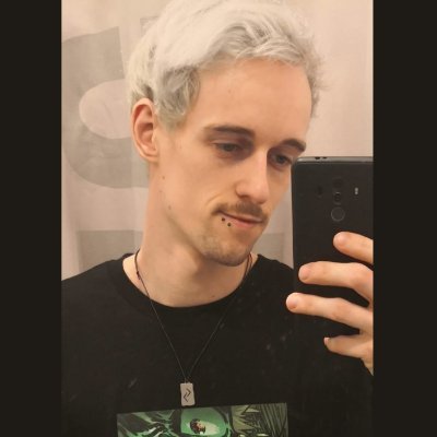 M00ri___'s profile picture. Cutter/Videograf/Personal Assistant