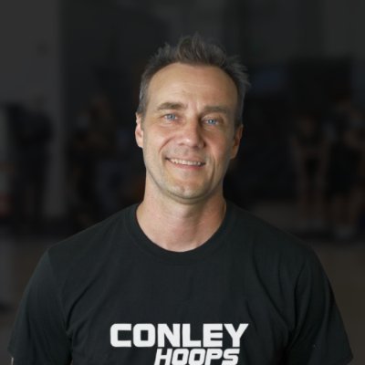 Professional basketball coach and trainer for 20 years.
Train with me! https://t.co/Au935k2egA