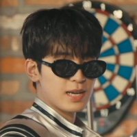:y (@3very1_woo) 's Twitter Profile