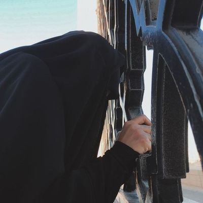 ✍️Yes I do write when I'm suffering from pain
📩I hate texting first but if I did you are lucky 😊
You know my name, not my story🖋️
kashmir ♥️🥀🦋