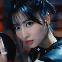 Momoring. twice._(@EugeniaLagos10) 's Twitter Profile Photo