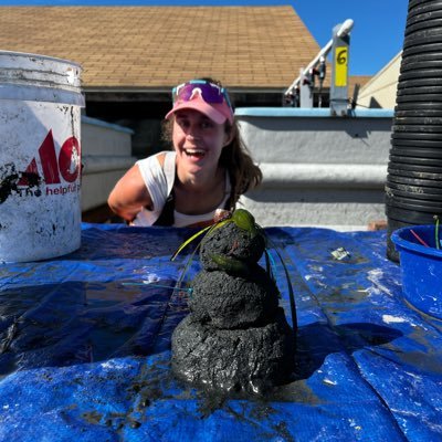 PhD Candidate @ucdavis @ucd_cmsi | marine community & chemical ecology 🌊🌱🧪| she/her