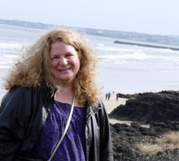 Tina_Kulp's profile picture. Medical Social Worker specializing in end of life and bereavement, while also being a forever student. LCSW, ACHP-SW, APHSW-C and DSW student.