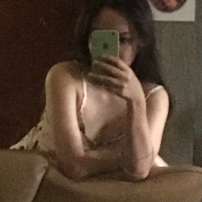 jeeeanieee's profile picture. Architectural Apprentice 🏛 I play Genshin 🎮 and Valorant 🔫 I love Mami 🐶 and Athy 🐩