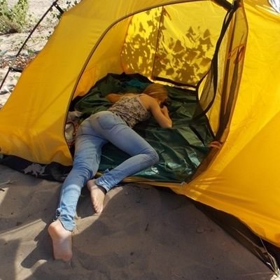 Vanda77139829's profile picture. 🪄 Magic in the details. Creating with intention, led by curiosity and compassion.