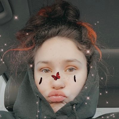 jayxelli's profile picture. girl queen // my biggest flex is having the same name as @jxdn // make sure your friends are okay🫶🏼