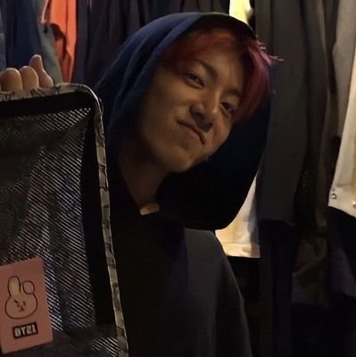 Carol46406715's profile picture. you guess