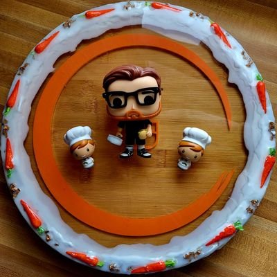 IG @Chefjonfox ; https://t.co/I9h0p1FrN5 ; Chef, Funko Pop, Steelers.Funko count 1131❤🇺🇸#FunkoFamily #MyFunkoCaterer - official Twitter account 🫒#FOTW12/