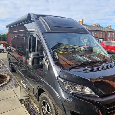 We are Gary and Ali, Two Moore Campervanners, no longer caravan owners, out on a new adventure campervanning around the UK and beyond in our Burstner Eliseo.